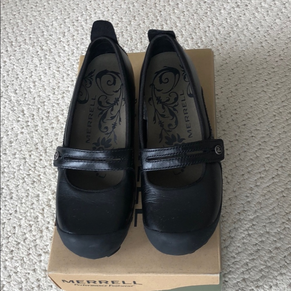 Merrell slip on shoes New